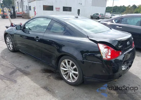 2011 Infiniti G37 Journey z USA, uszkodzony, nr VIN JN1CV6EK7BM210931